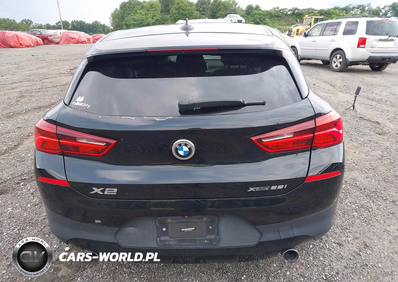 2018 BMW X2 xDrive28I VIN:WBXYJ5C37JEF74186 - 17