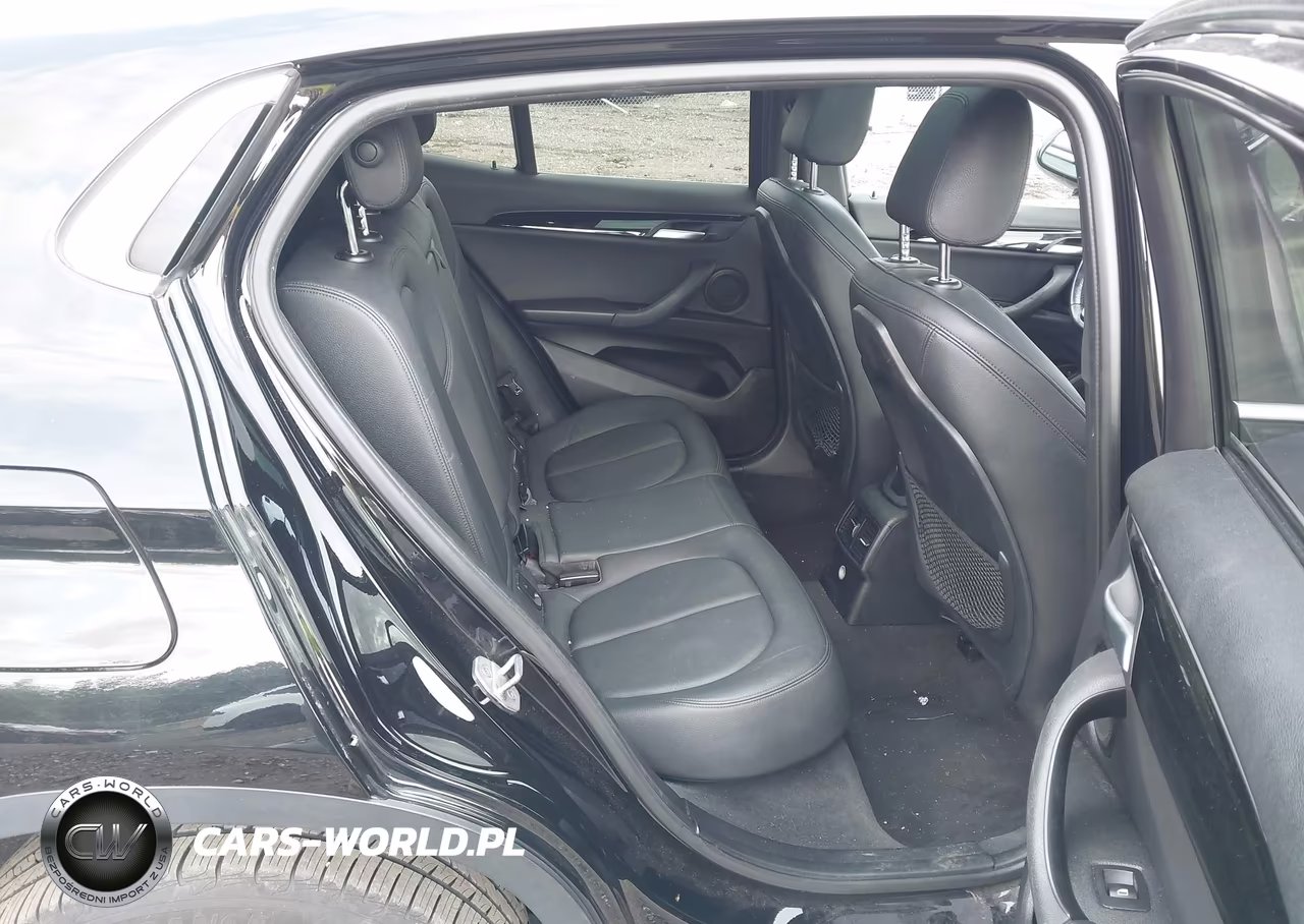 2018 BMW X2 xDrive28I VIN:WBXYJ5C37JEF74186 - 8