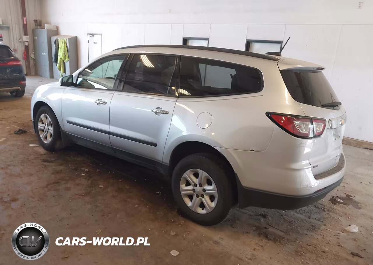 2016 Chevrolet Traverse Ls VIN:1GNKVFED7GJ335910 - 3