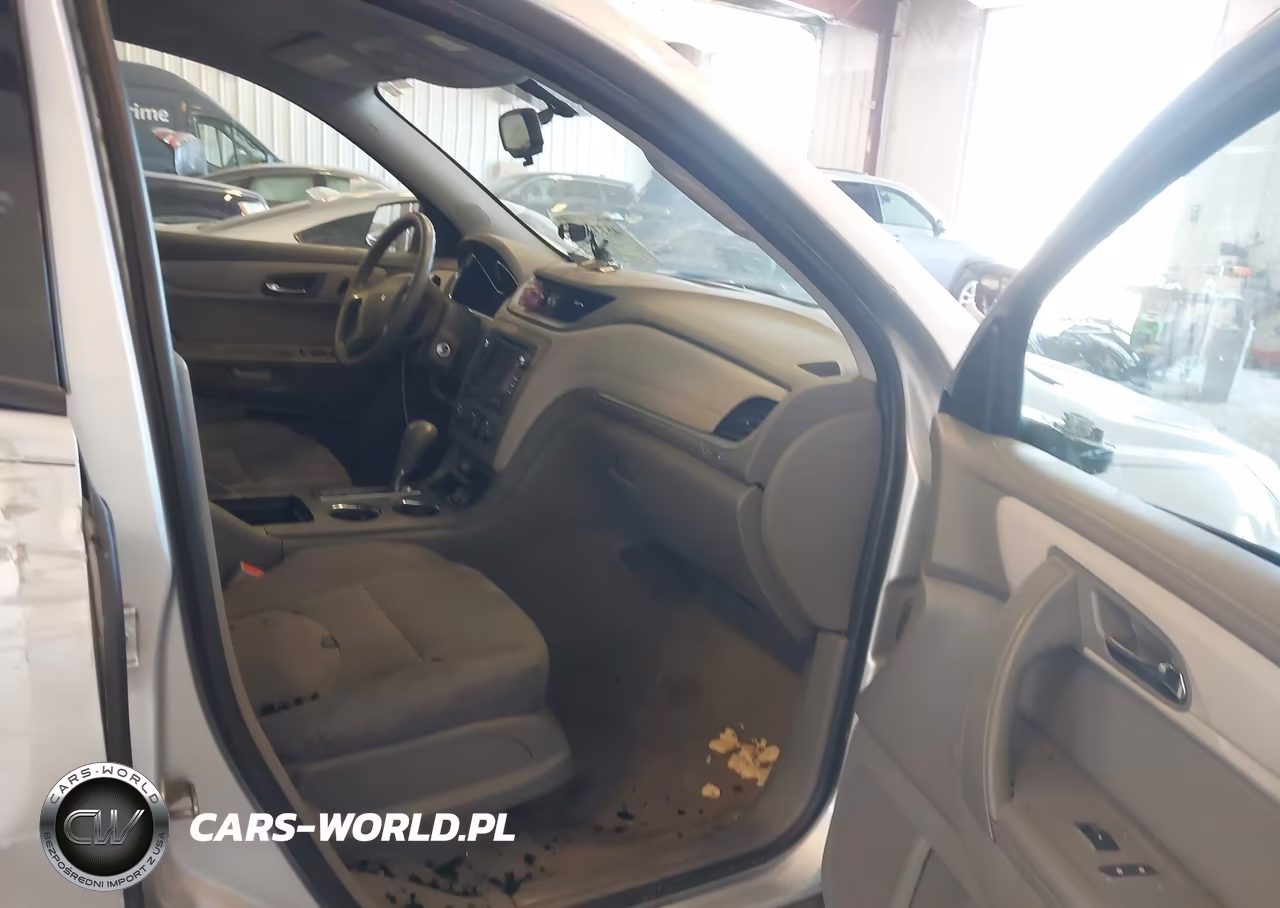 2016 Chevrolet Traverse Ls VIN:1GNKVFED7GJ335910 - 5