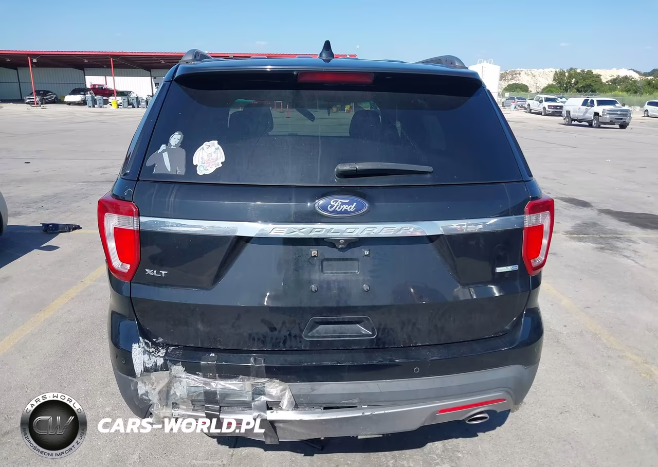 2016 Ford Explorer Xlt VIN:1FM5K8D87GGA26588 - 16