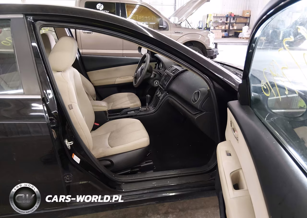 2011 Mazda Mazda6 I Sport VIN:1YVHZ8BH0B5M30704 - 5
