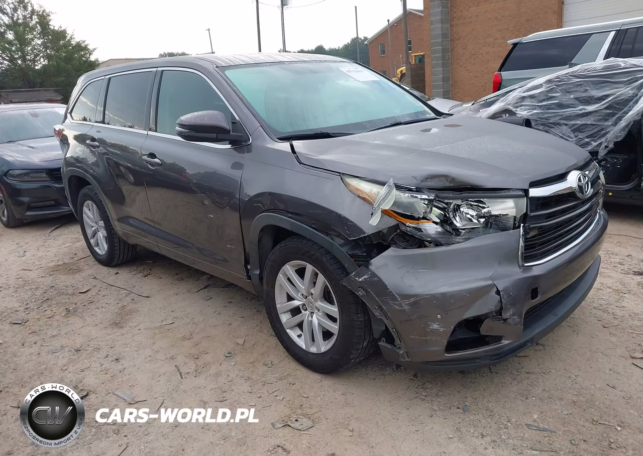 2015 Toyota Highlander Le V6 VIN:5TDZKRFH1FS054173 - 1