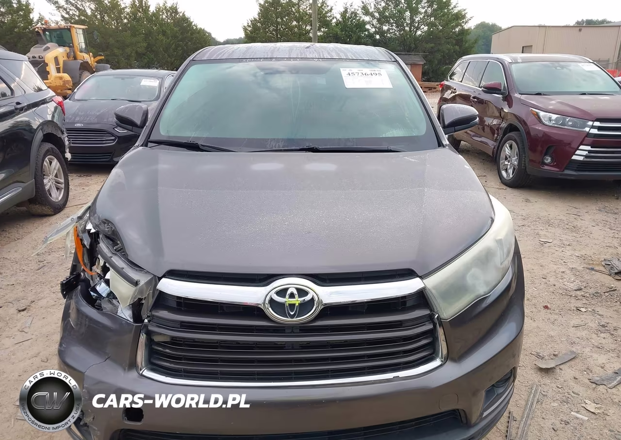 2015 Toyota Highlander Le V6 VIN:5TDZKRFH1FS054173 - 12