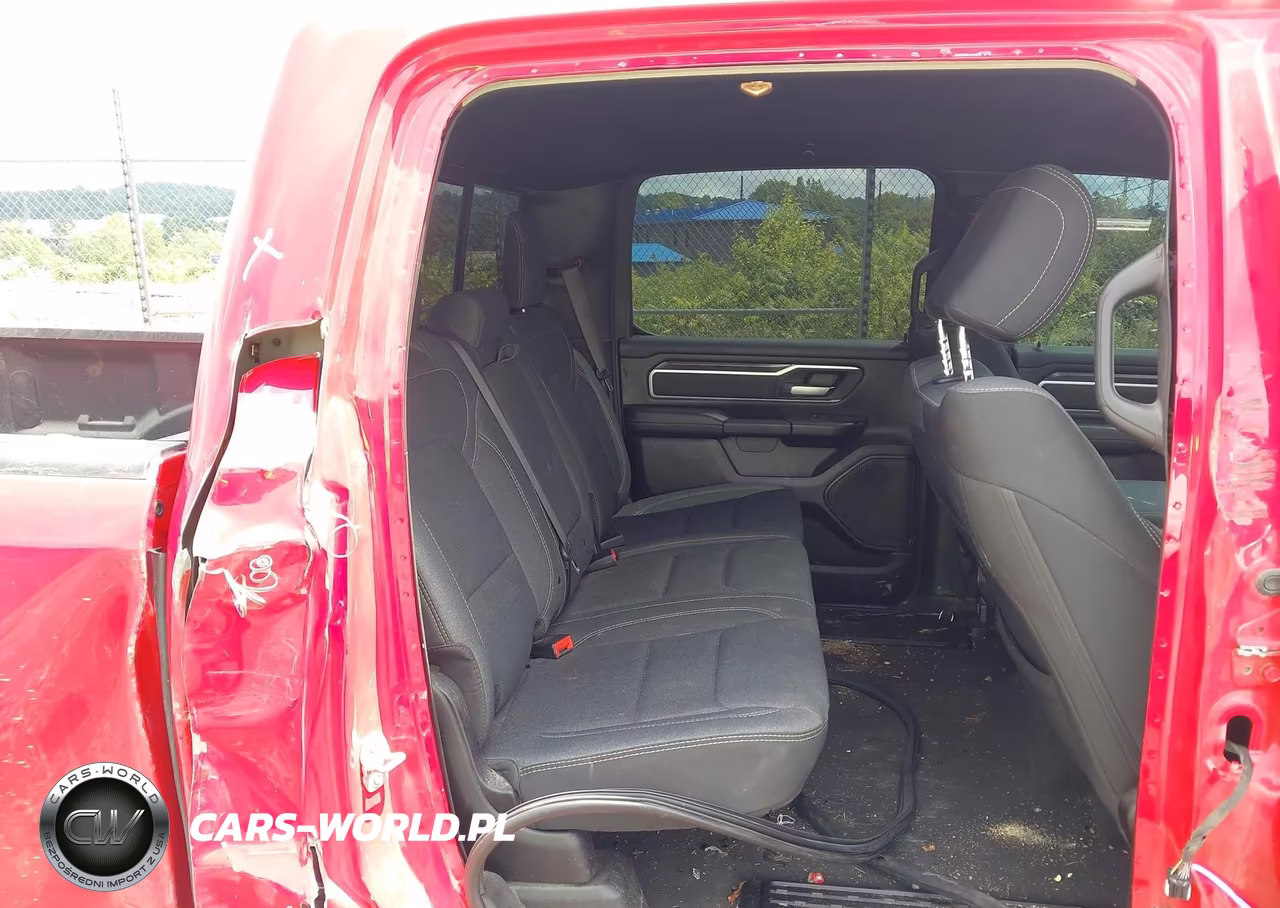 2021 Ram 1500 Big Horn 4X4 5'7 Box VIN:1C6SRFFT2MN716921 - 8