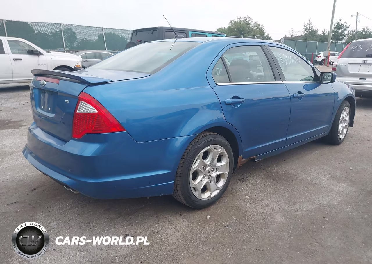 2011 Ford Fusion Se VIN:3FAHP0HA8BR218398 - 4