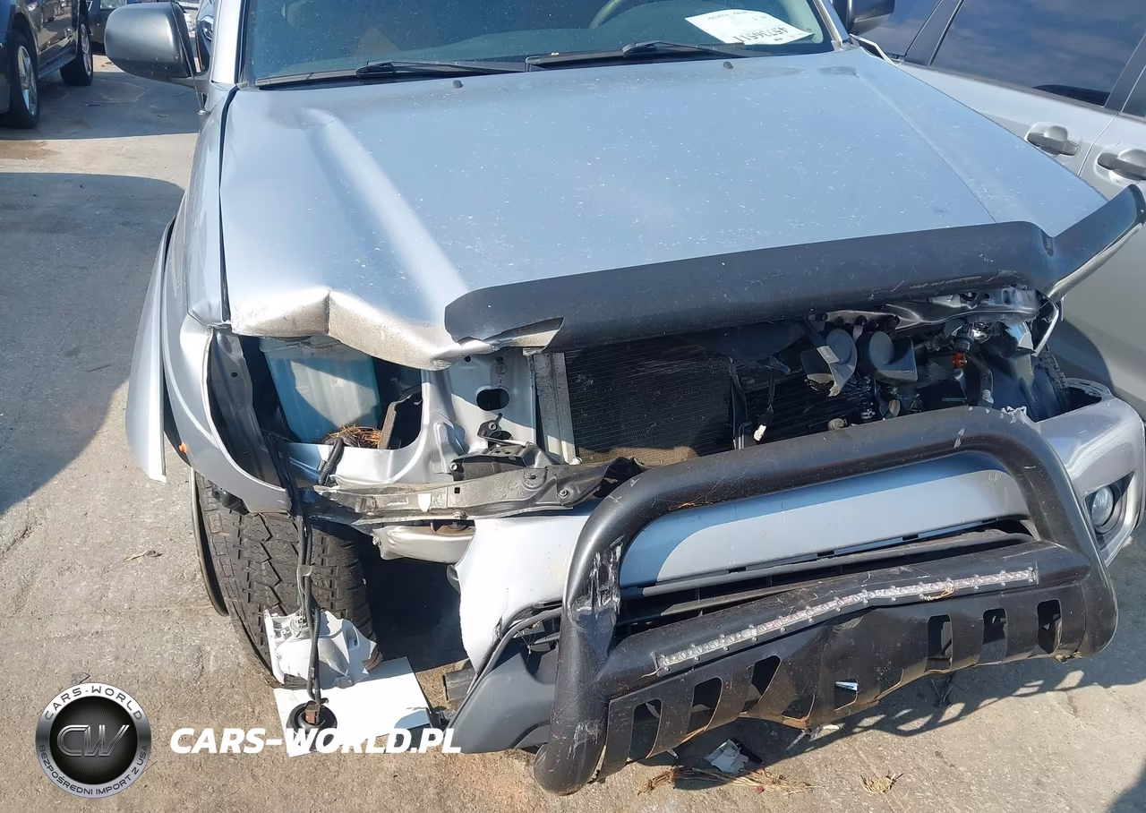 2014 Toyota Tacoma Base V6 VIN:5TFLU4EN3EX101495 - 17
