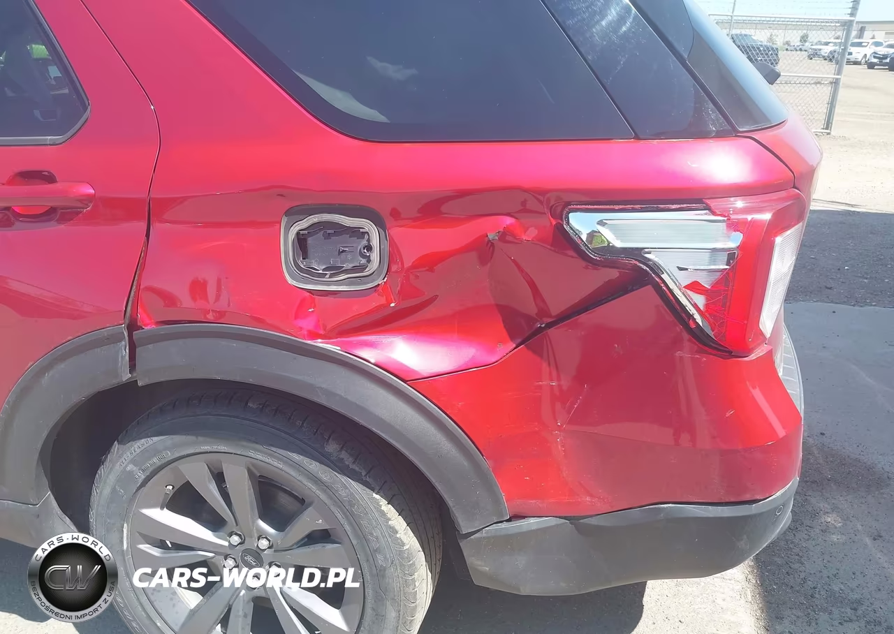 2021 Ford Explorer Xlt VIN:1FMSK8DH9MGA40815 - 6