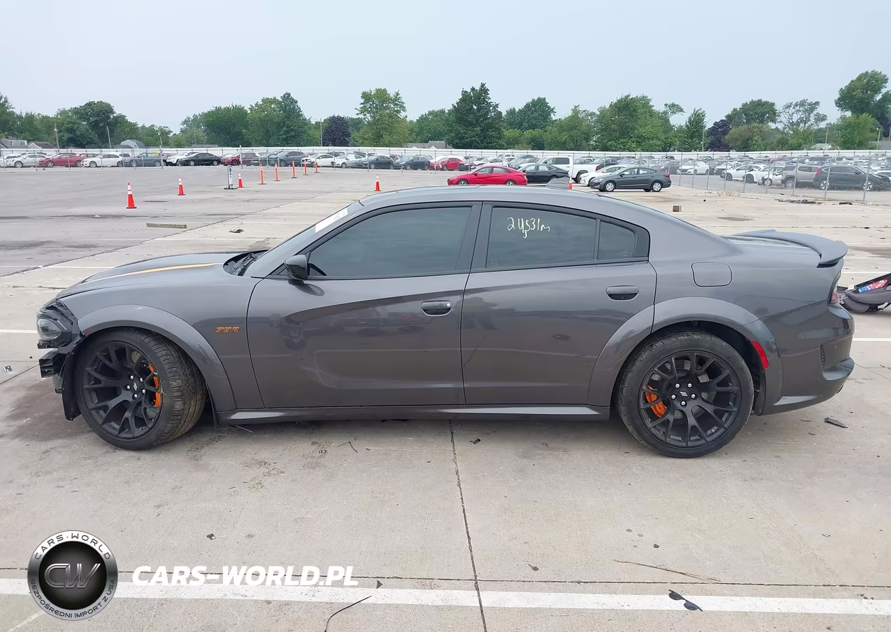 2023 Dodge Charger Scat Pack Widebody VIN:2C3CDXGJ7PH700987 - 15