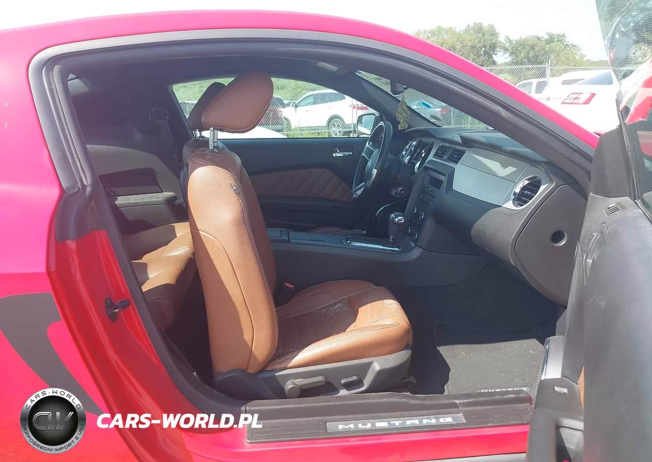 2012 Ford Mustang V6 Premium VIN:1ZVBP8AM0C5225947 - 5