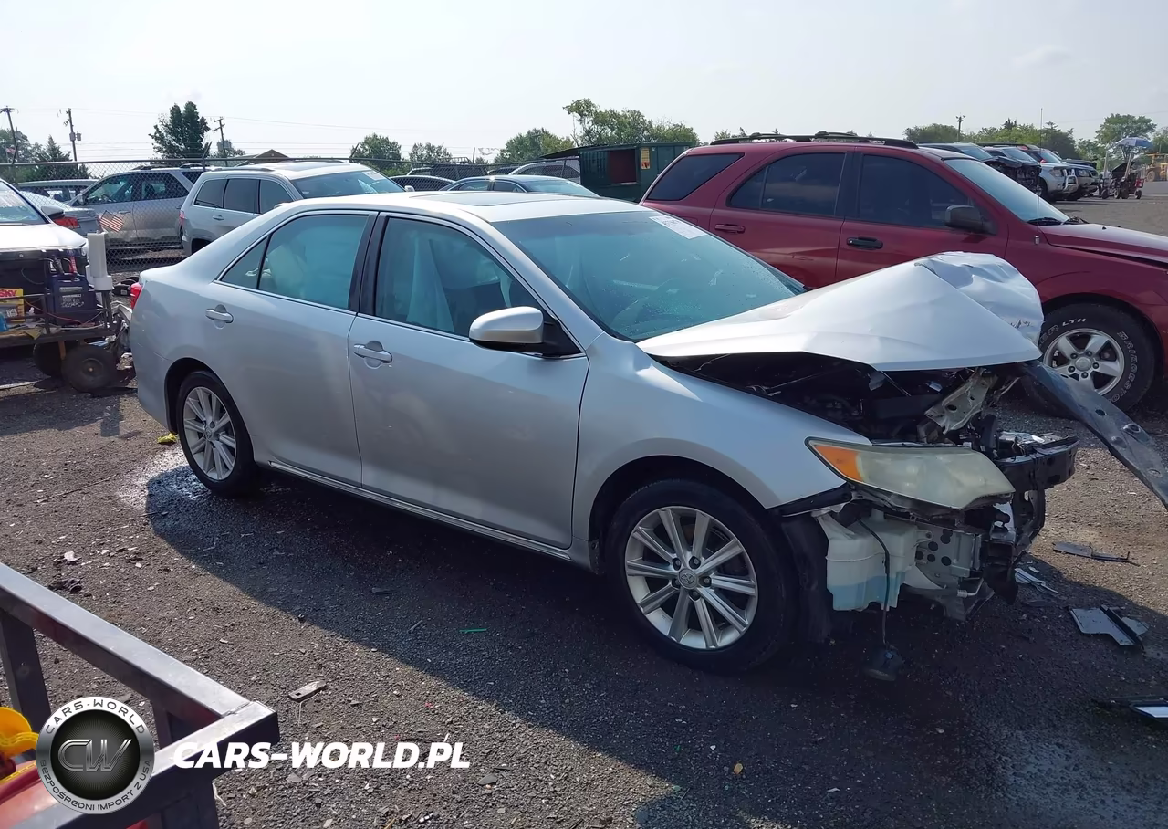 2014 Toyota Camry Xle VIN:4T4BF1FK5ER374840 - 14