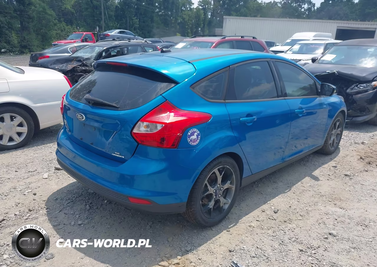 2014 Ford Focus Se VIN:1FADP3K24EL360154 - 4