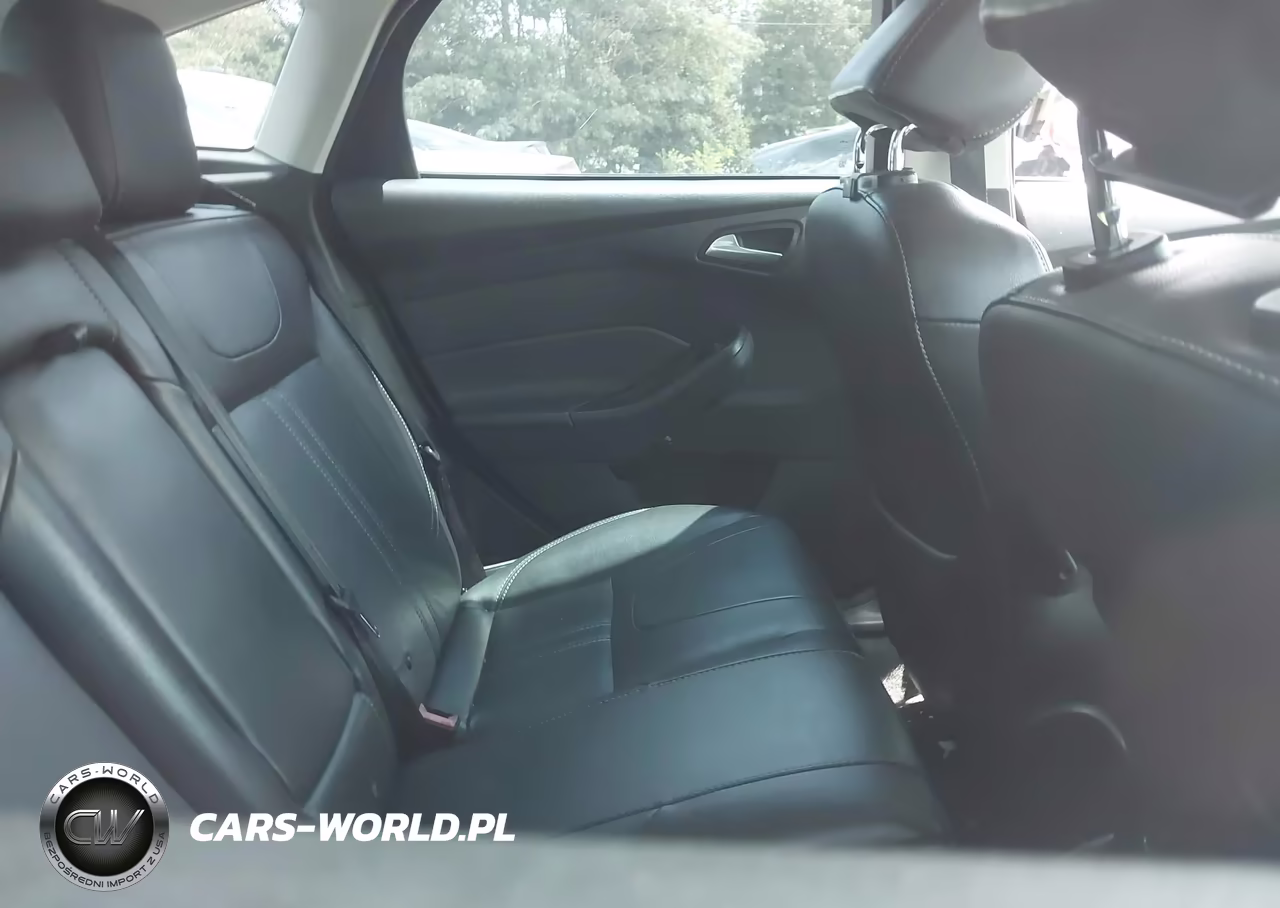 2014 Ford Focus Se VIN:1FADP3K24EL360154 - 8