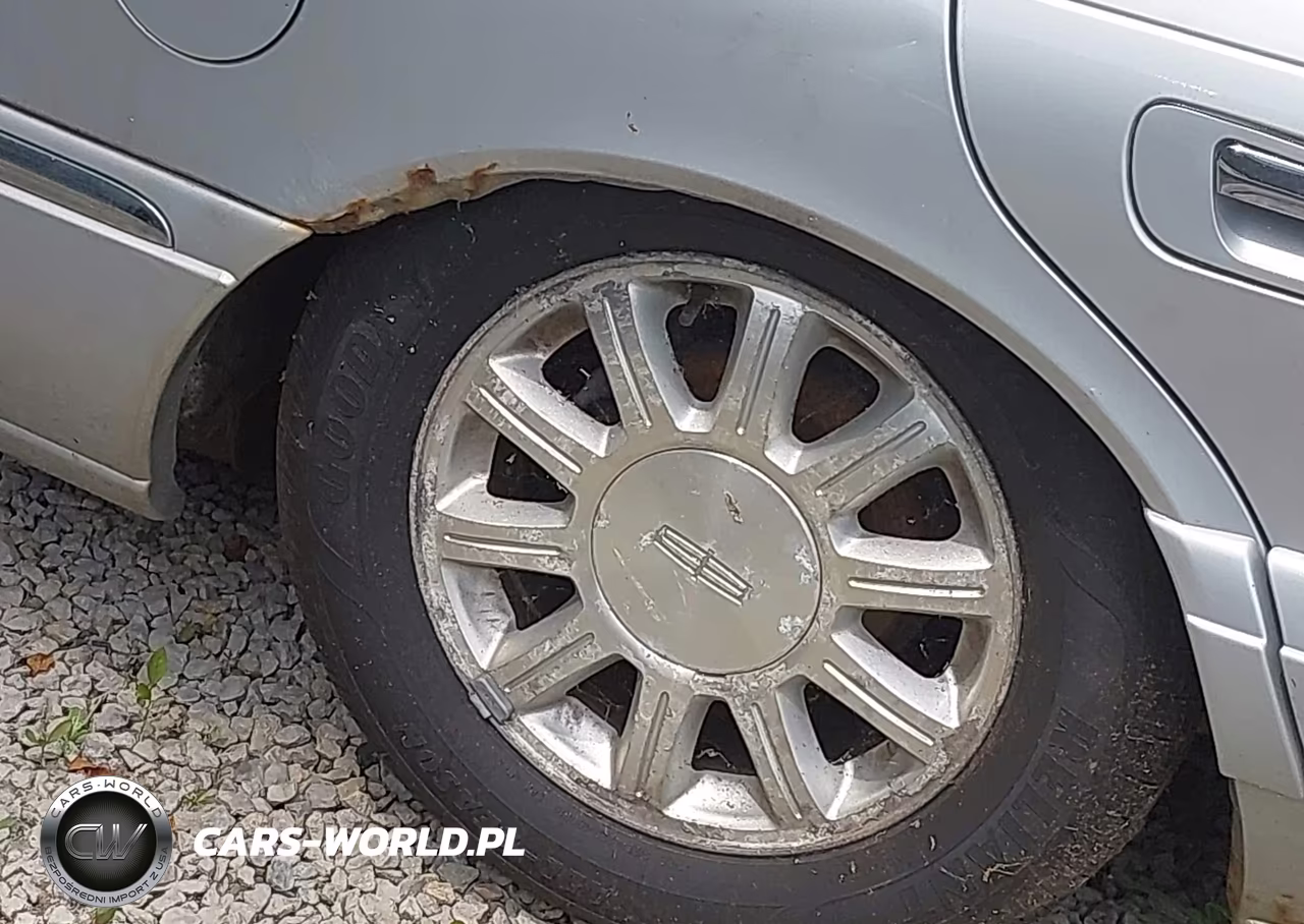 2000 Lincoln Continental VIN:1LNHM97V0YY814655 - 6