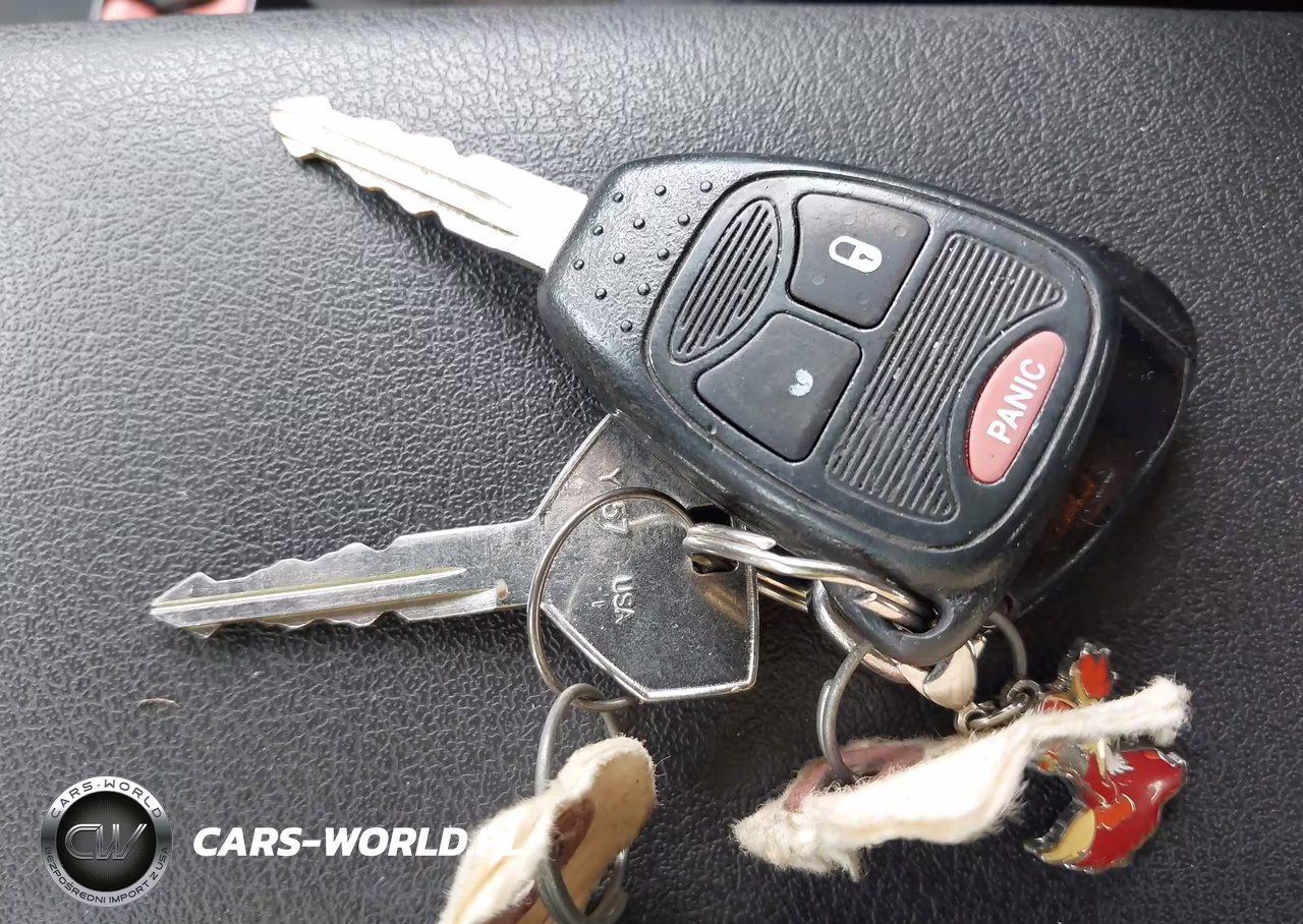 2014 Jeep Compass Sport VIN:1C4NJCBB9ED582635 - 11