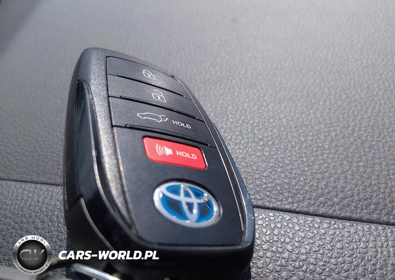2021 Toyota Venza Le VIN:JTEAAAAH9MJ001817 - 11