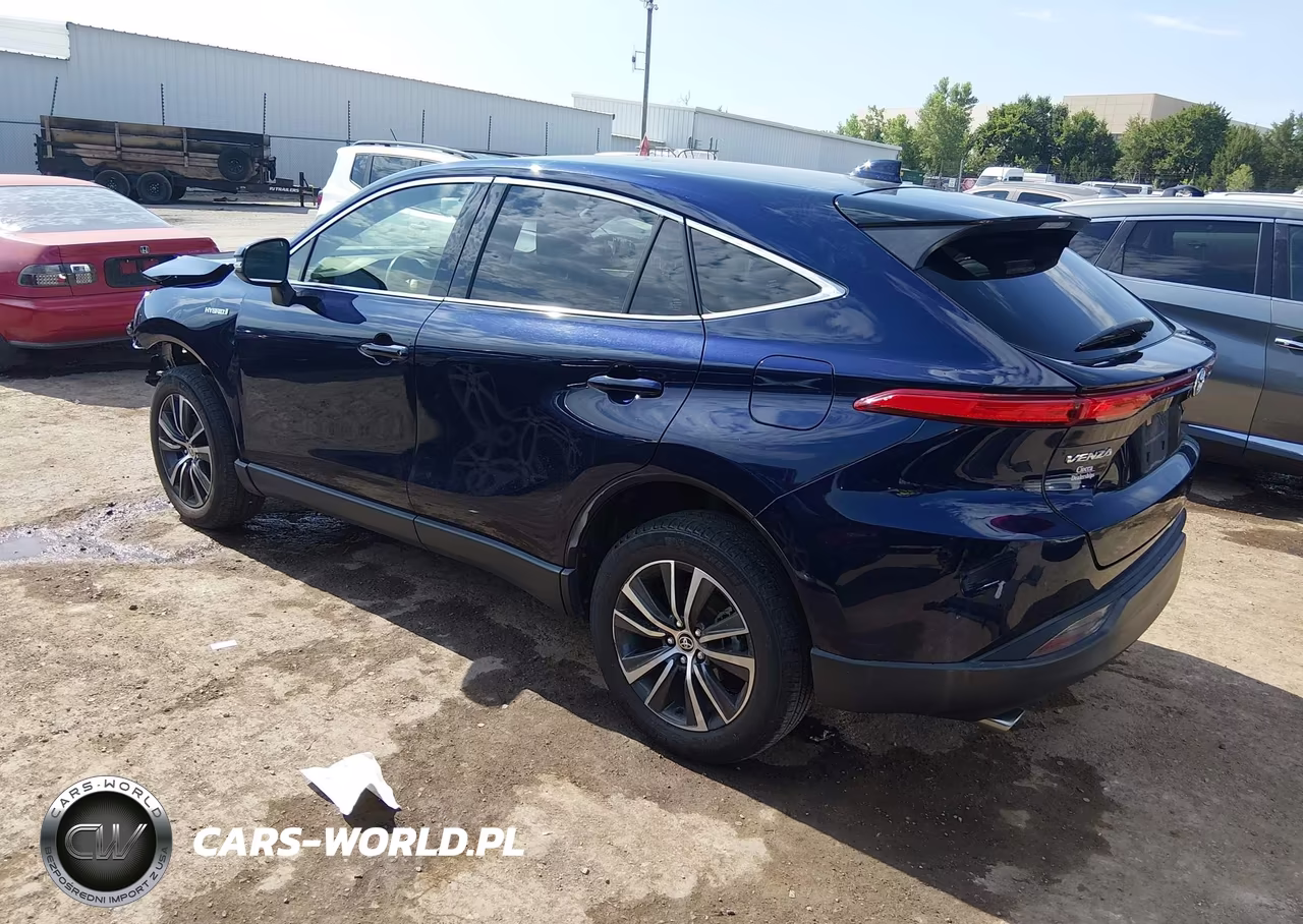 2021 Toyota Venza Le VIN:JTEAAAAH9MJ001817 - 3