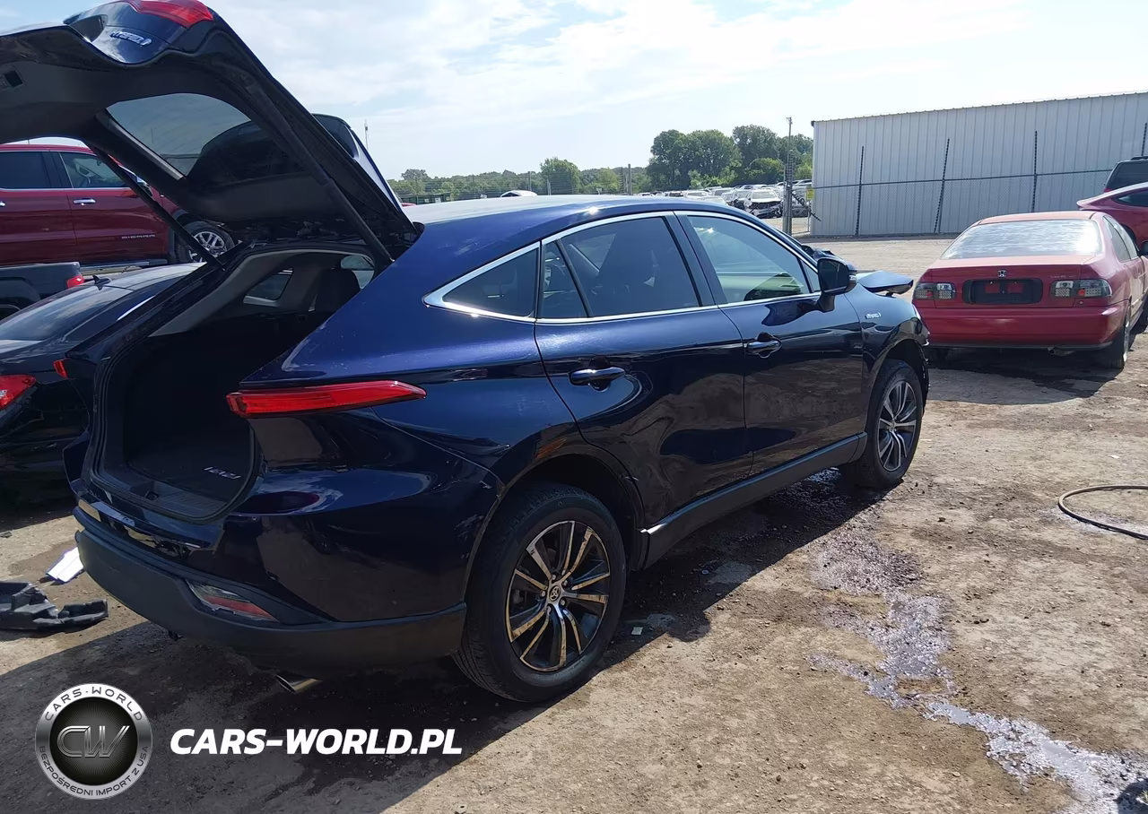 2021 Toyota Venza Le VIN:JTEAAAAH9MJ001817 - 4