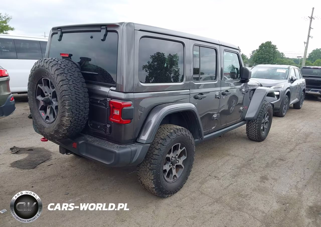 2018 Jeep Wrangler Unlimited Rubicon 4X4 VIN:1C4HJXFN5JW331604 - 4