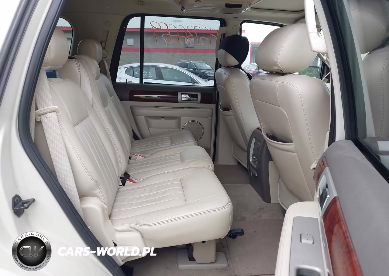 2004 Lincoln Navigator VIN:5LMFU27R54LJ40170 - 8
