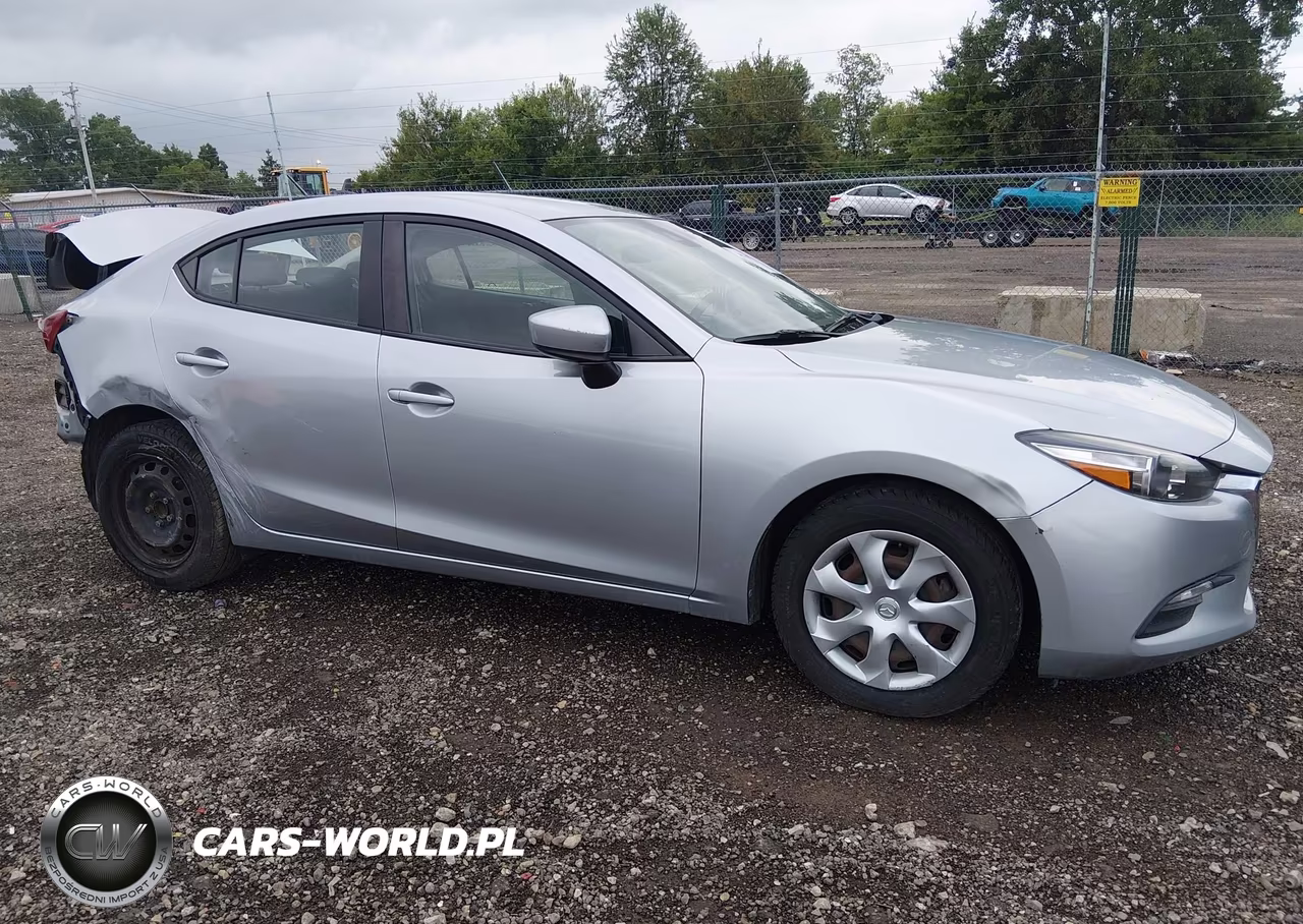 2018 Mazda Mazda3 Sport VIN:3MZBN1U76JM190941 - 14