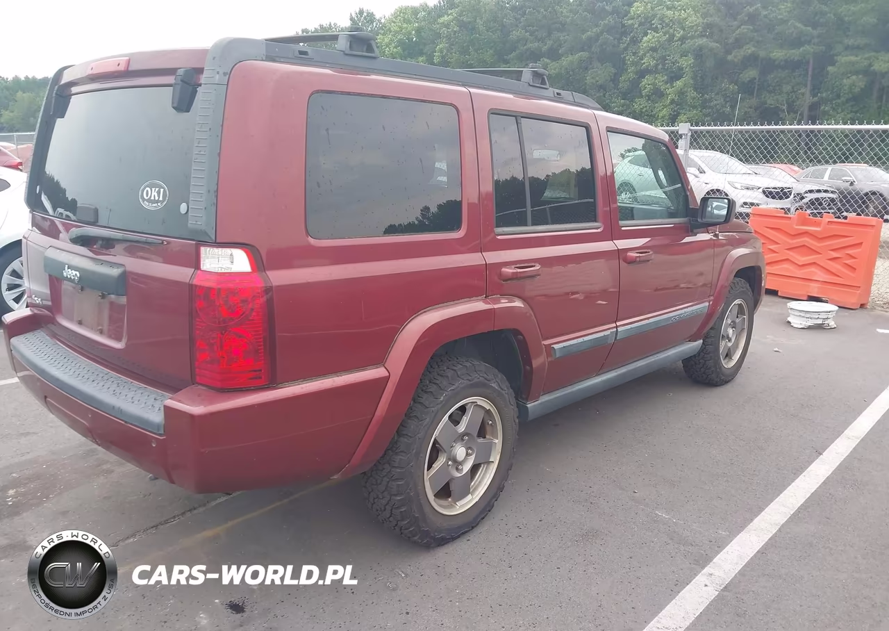 2007 Jeep Commander Sport VIN:1J8HG48K27C666614 - 4