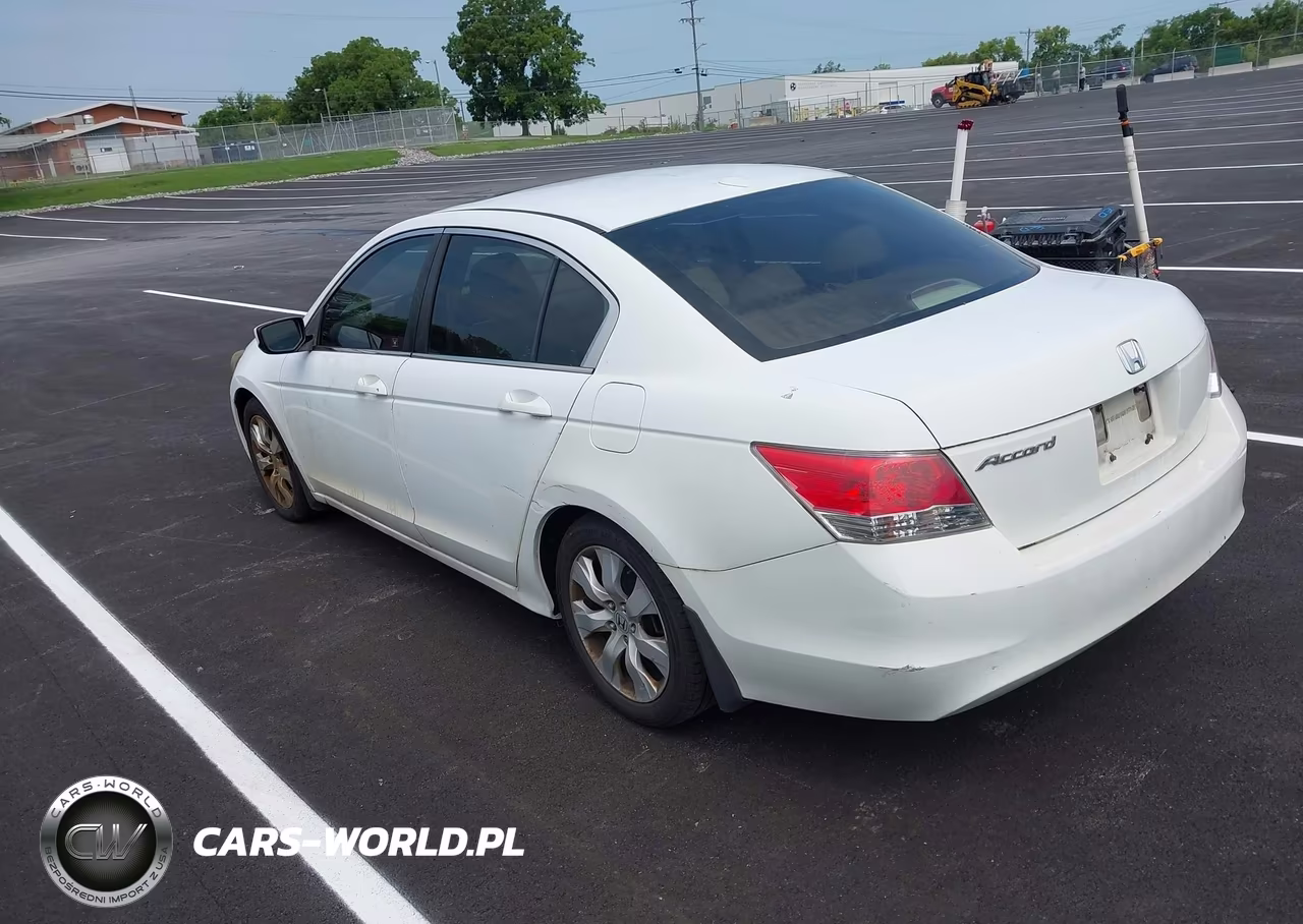 2010 Honda Accord 2.4 Ex-L VIN:1HGCP2F81AA002211 - 3