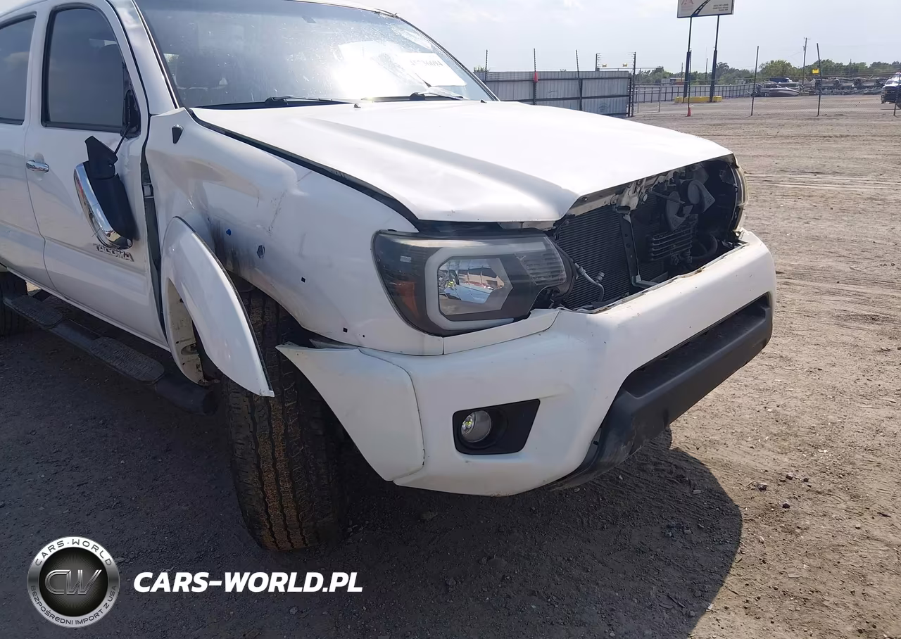 2013 Toyota Tacoma Base V6 VIN:5TFLU4EN6DX082004 - 13
