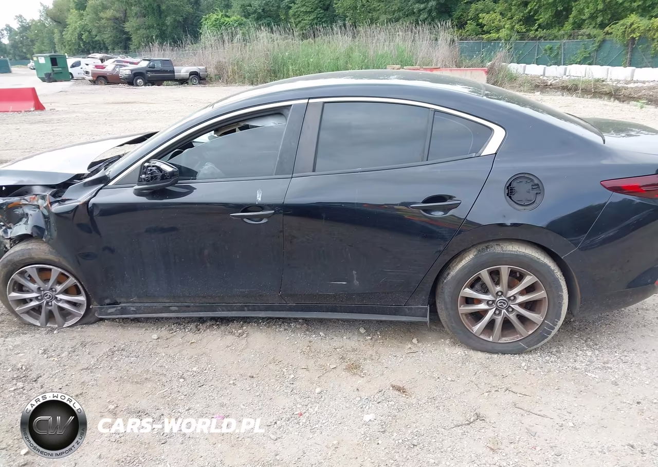 2021 Mazda Mazda3 2.5 S VIN:JM1BPAAL9M1343974 - 14