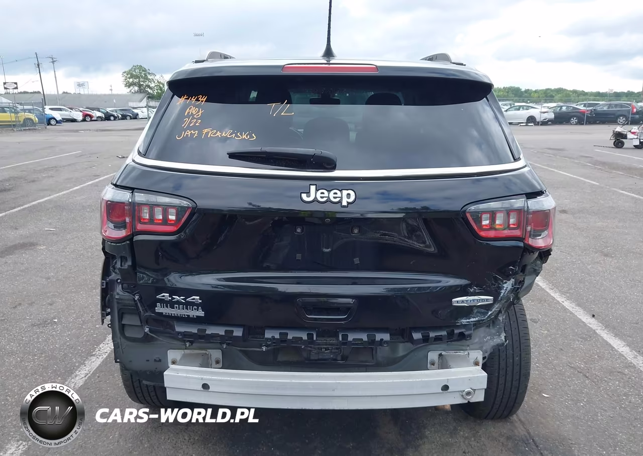 2018 Jeep Compass Latitude 4X4 VIN:3C4NJDBB0JT492381 - 6