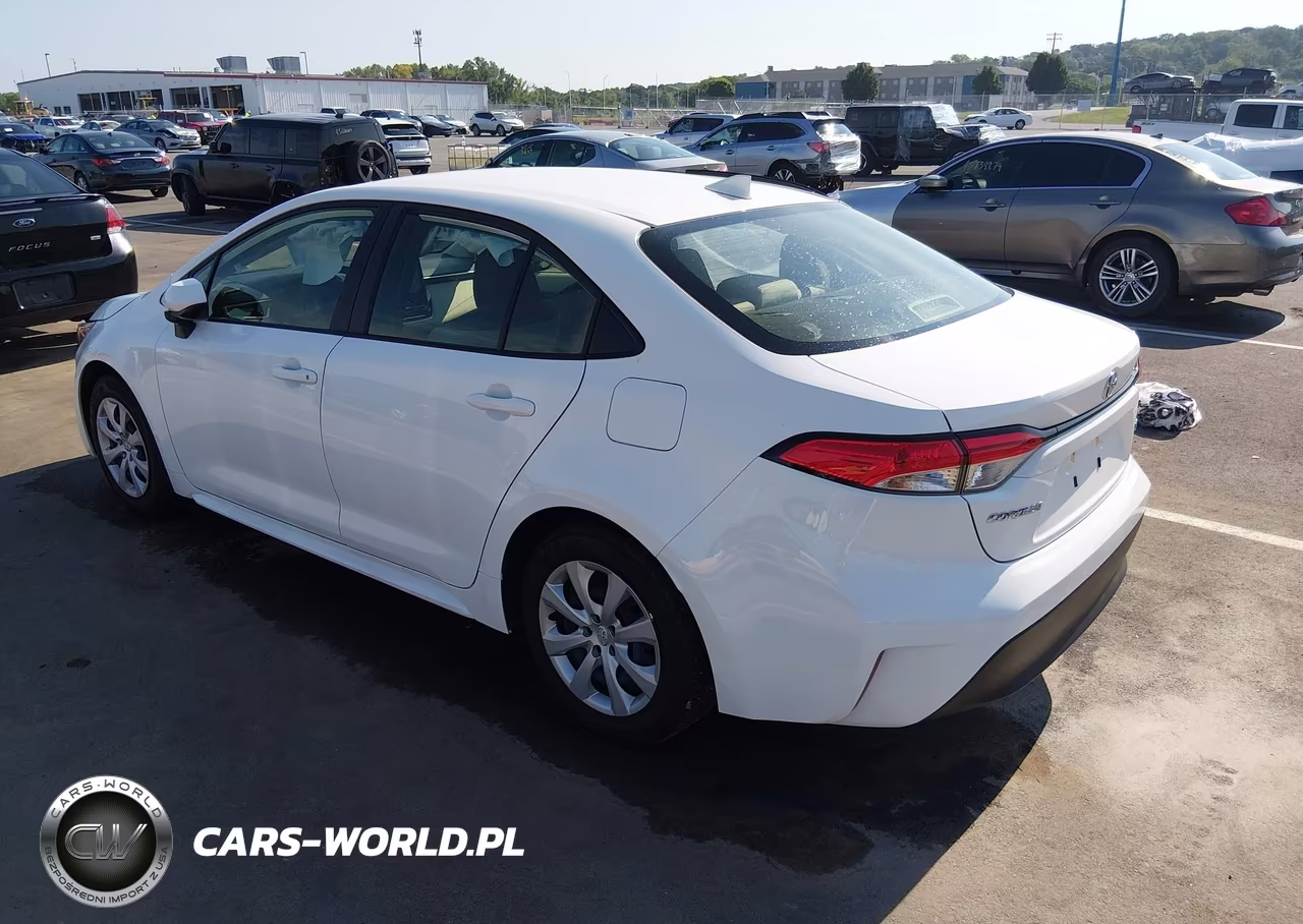2024 Toyota Corolla Le VIN:JTDB4MEE5RJ015397 - 3