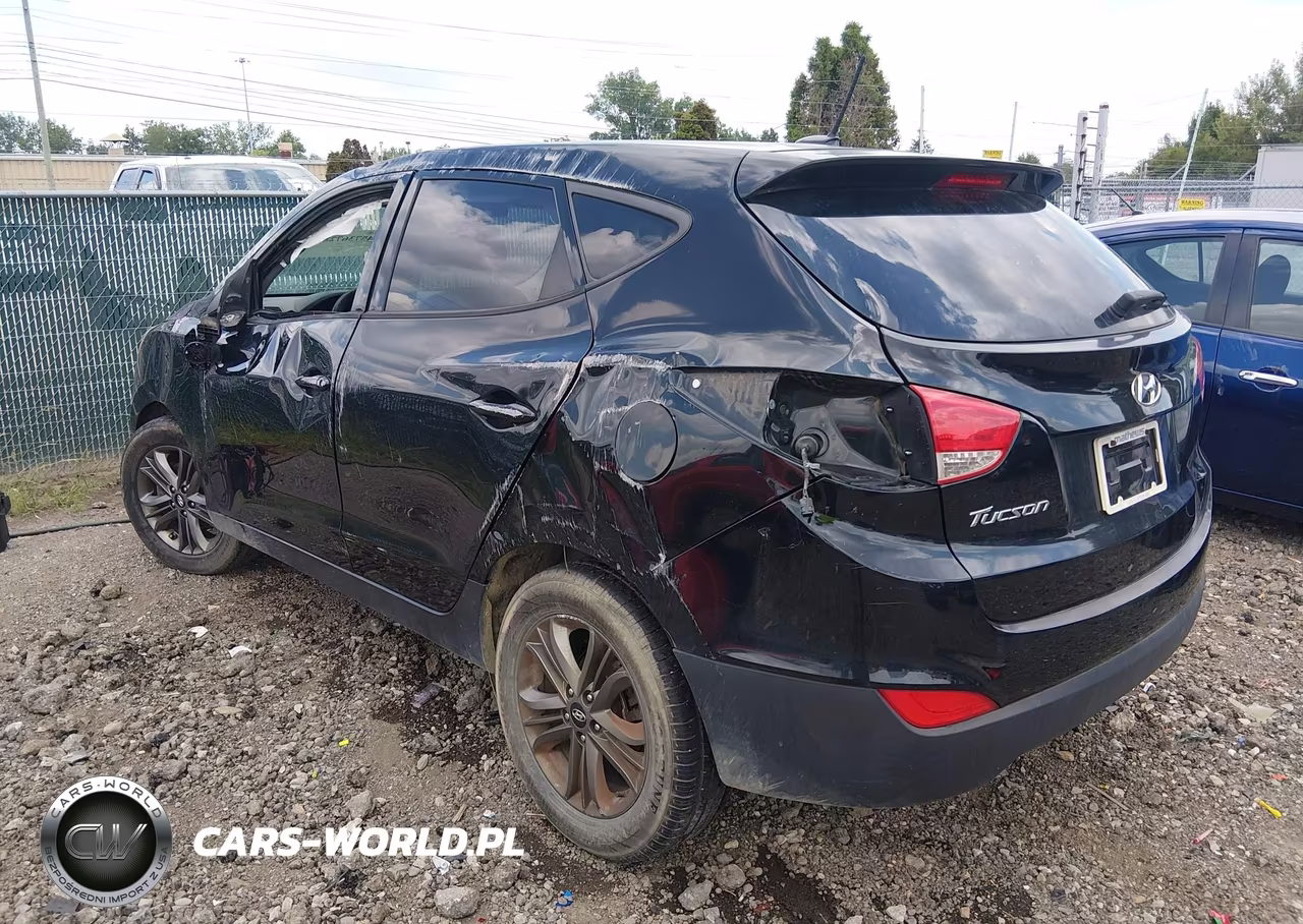 2015 Hyundai Tucson Gls VIN:KM8JT3AF4FU111194 - 3