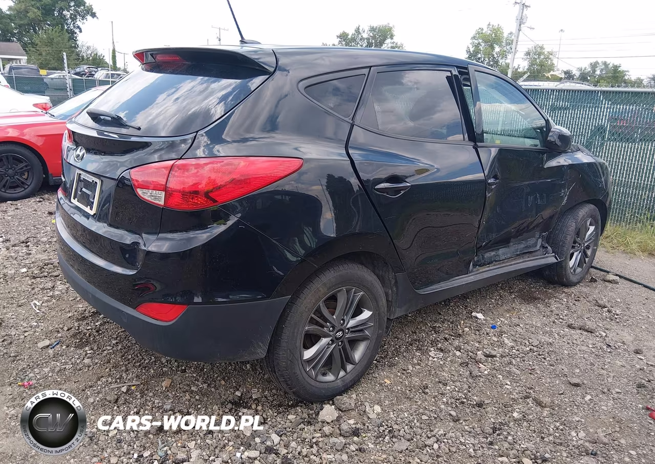 2015 Hyundai Tucson Gls VIN:KM8JT3AF4FU111194 - 4