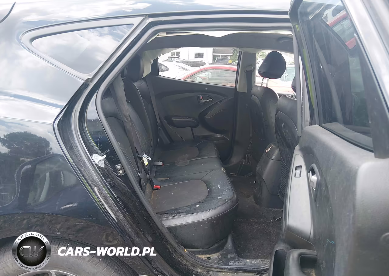 2015 Hyundai Tucson Gls VIN:KM8JT3AF4FU111194 - 8