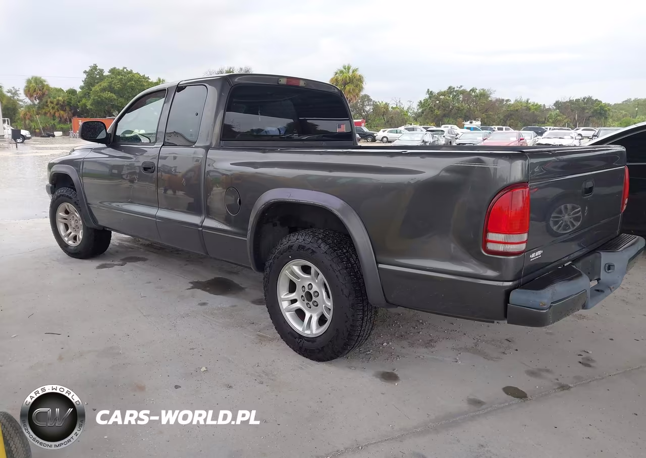 2004 Dodge Dakota Sport VIN:1D7GL32KX4S565376 - 3