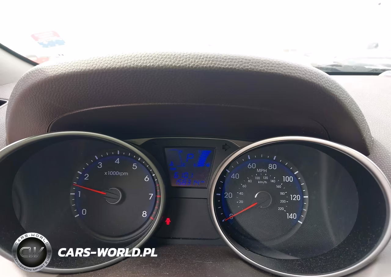 2011 Hyundai Tucson Limited VIN:KM8JUCAC4BU294481 - 7