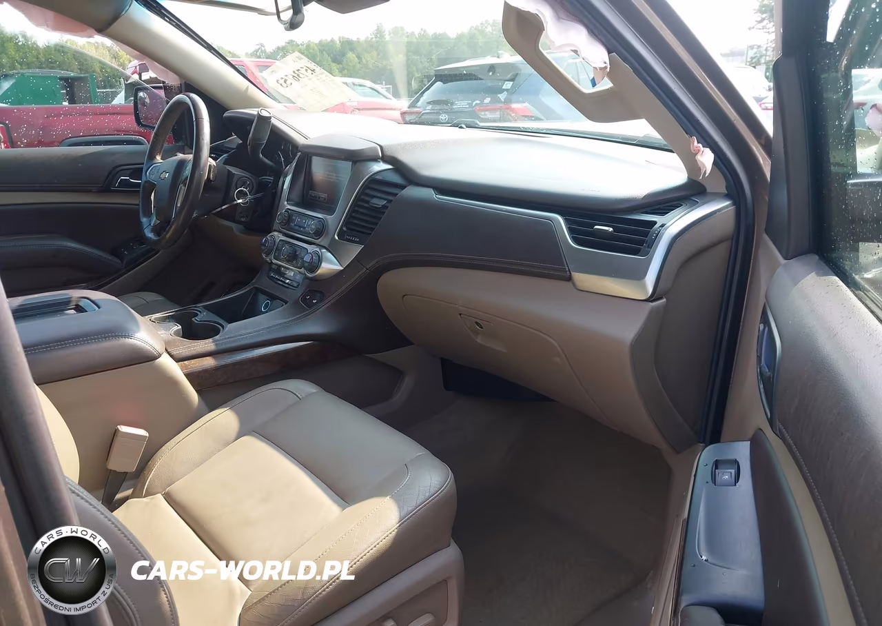 2016 Chevrolet Suburban Lt VIN:1GNSCHKC5GR461536 - 5