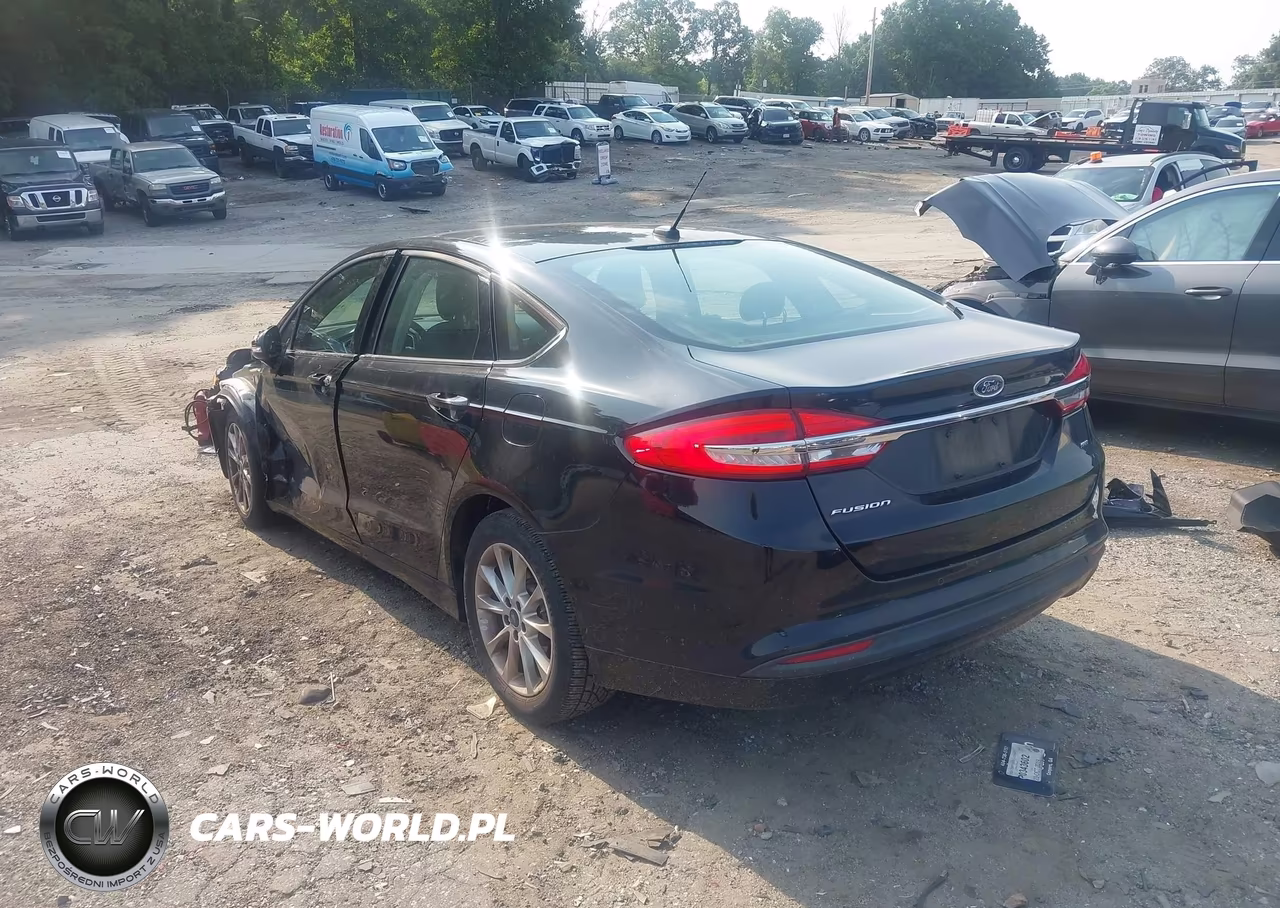 2017 Ford Fusion Se VIN:3FA6P0H72HR156453 - 3