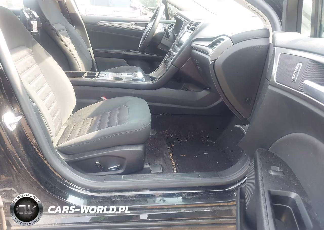 2017 Ford Fusion Se VIN:3FA6P0H72HR156453 - 5