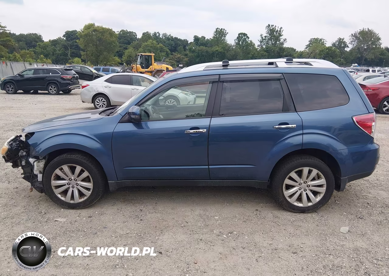 2013 Subaru Forester 2.5X Touring VIN:JF2SHAGC0DH416548 - 14