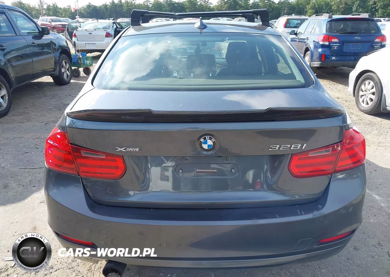 2013 BMW 328I xDrive VIN:WBA3B5G50DNP40613 - 17