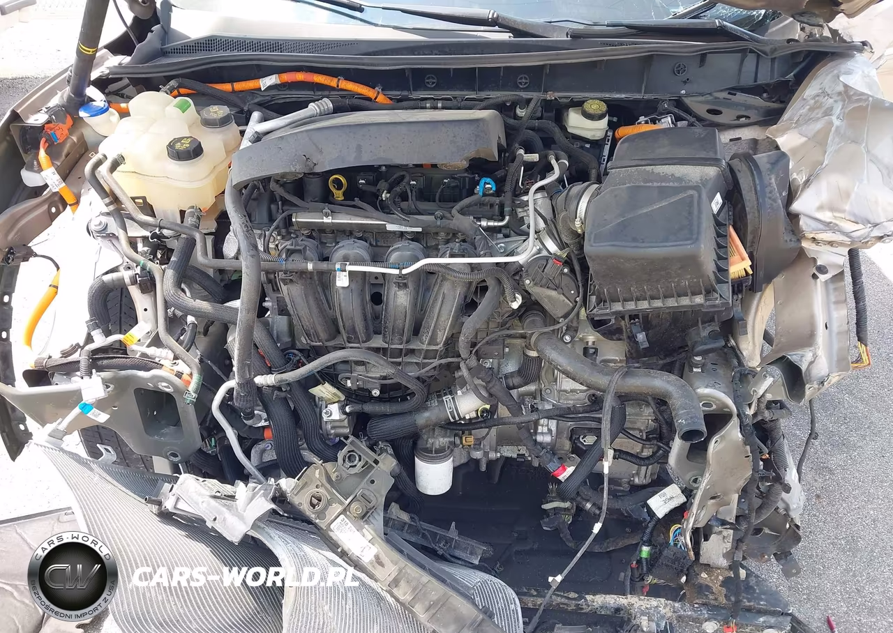 2020 Ford Escape Titanium Hybrid VIN:1FMCU0DZ6LUA71321 - 10