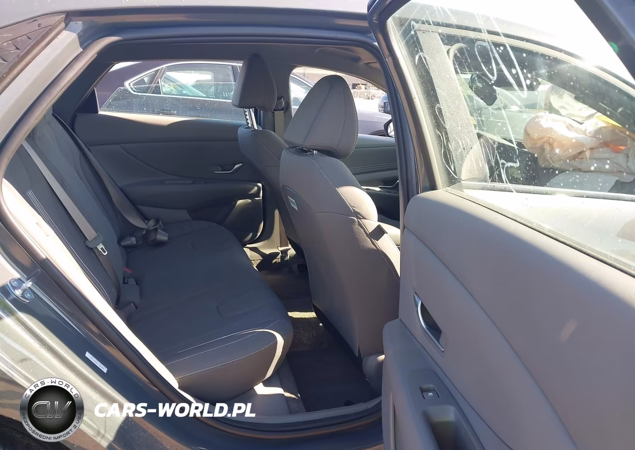 2026 Hyundai Elantra Sel Sport VIN:KMHLM4DG5TU102225 - 8