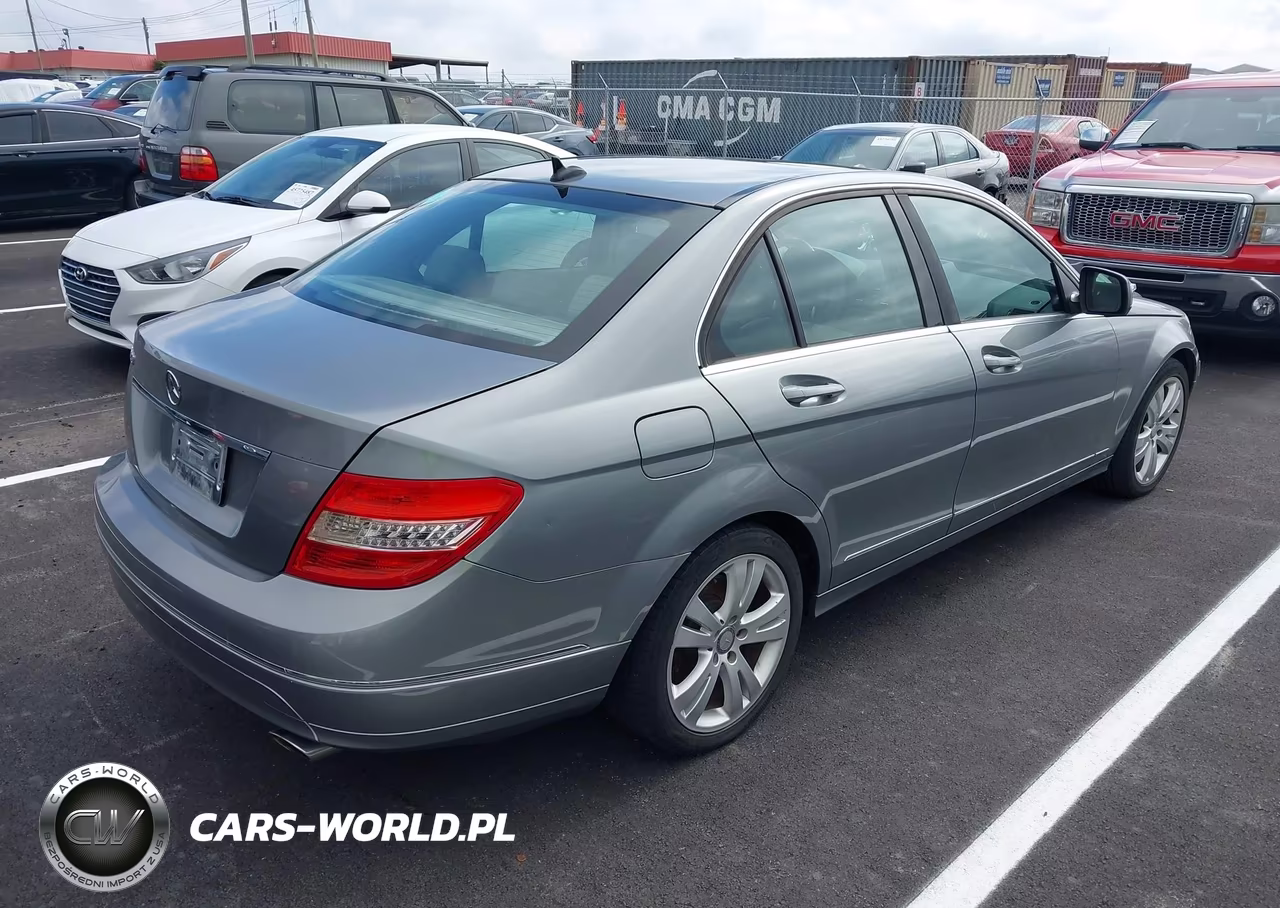 2008 Mercedes-Benz C 300 Luxury-Sport VIN:WDDGF54X28F072513 - 4