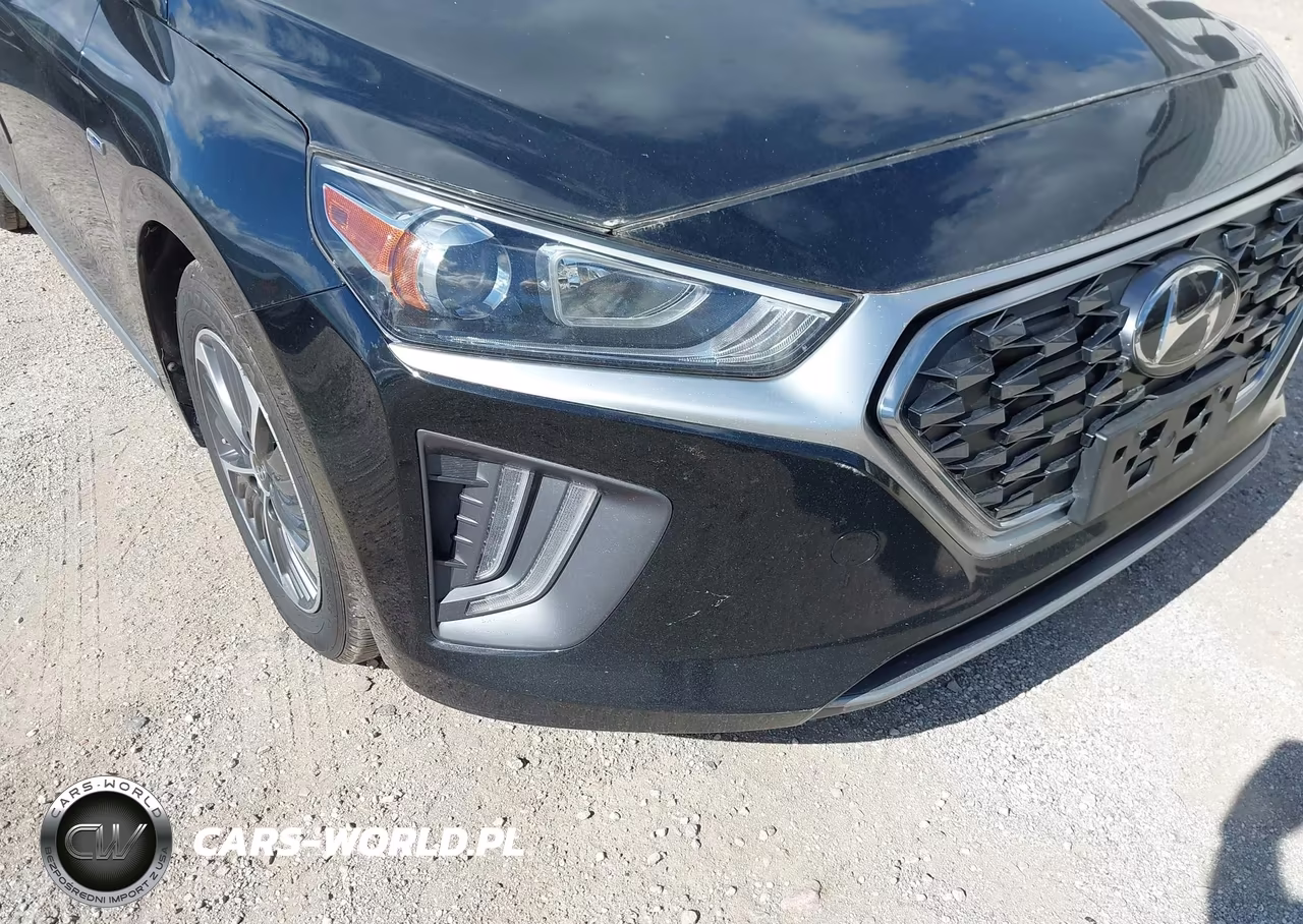 2020 Hyundai Ioniq Plug-In Hybrid Se VIN:KMHC65LD6LU218833 - 13