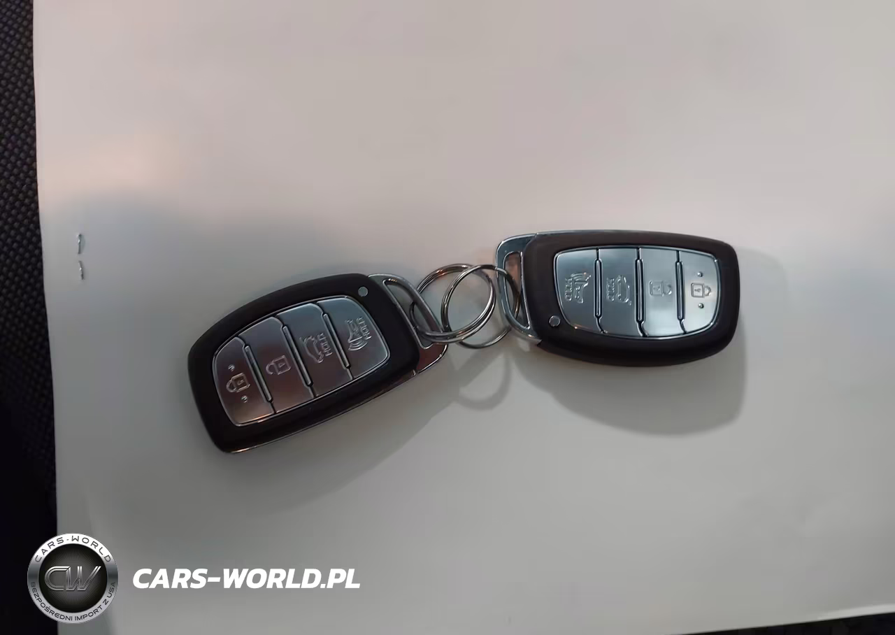 2019 Hyundai Ioniq Hybrid Blue VIN:KMHC65LC1KU106902 - 11