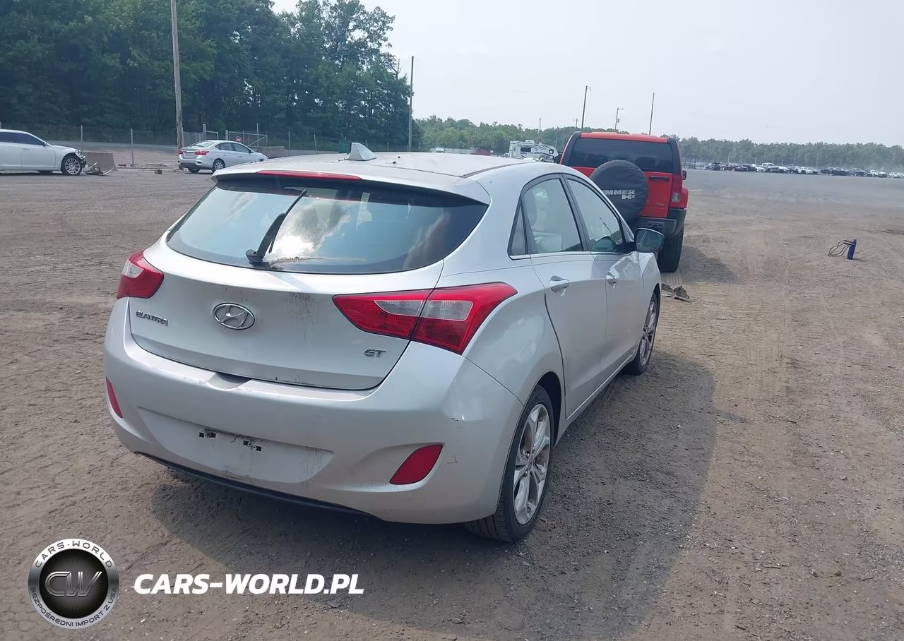 2013 Hyundai Elantra Gt VIN:KMHD35LE6DU124944 - 4