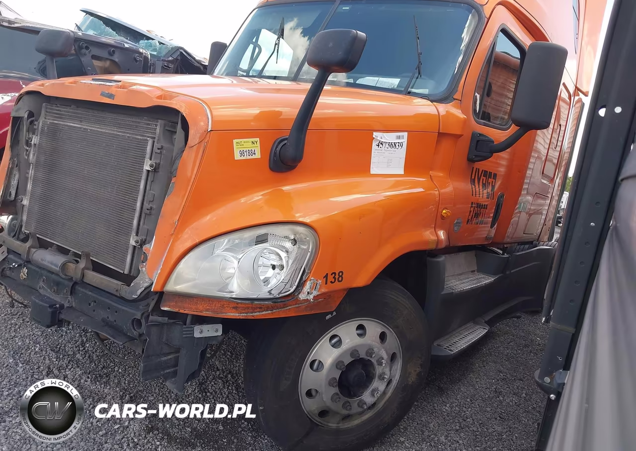 2014 Freightliner Cascadia 125 VIN:3AKJGLD53ESFK6359 - 13