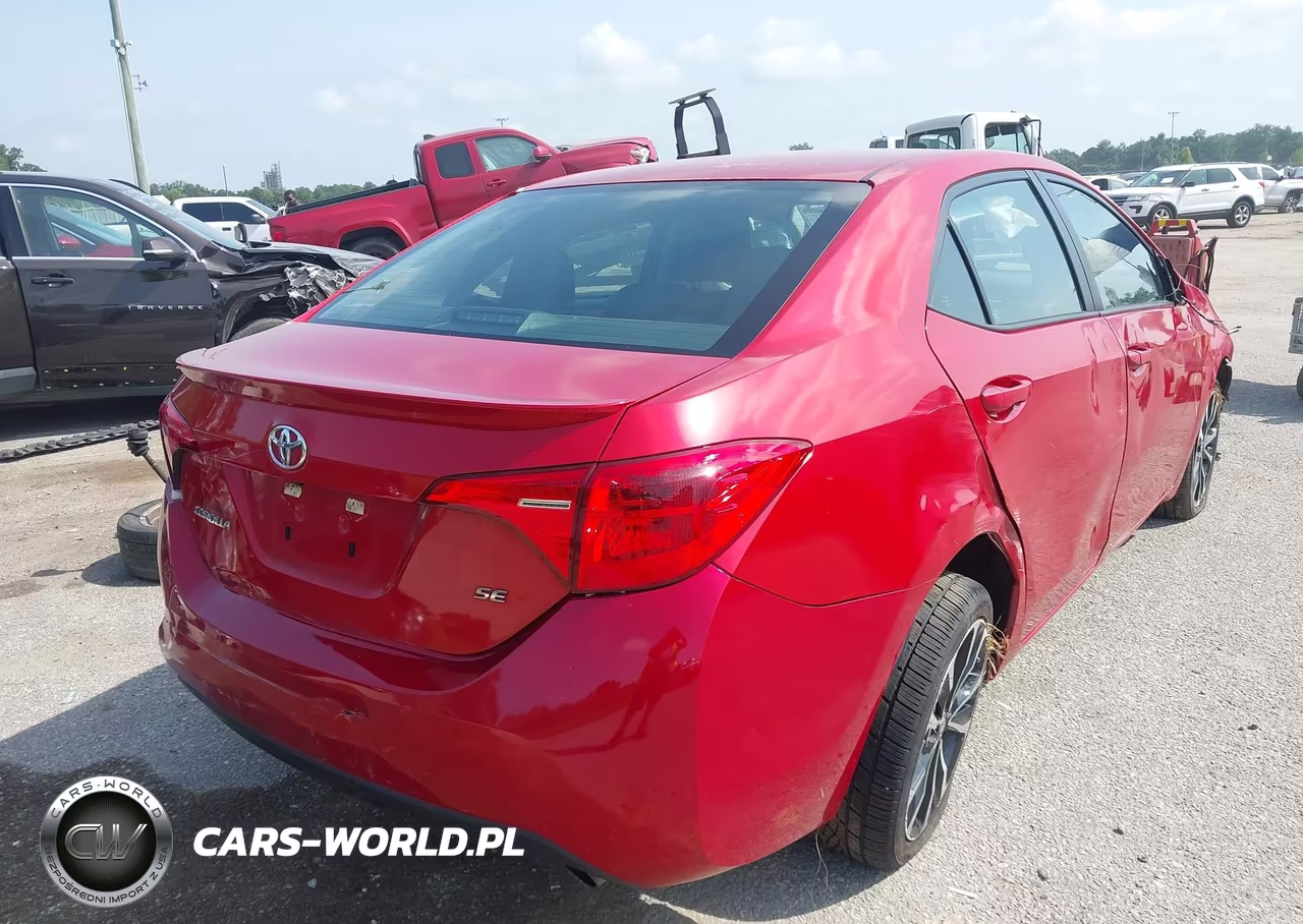 2017 Toyota Corolla Se VIN:5YFBURHE8HP587034 - 4