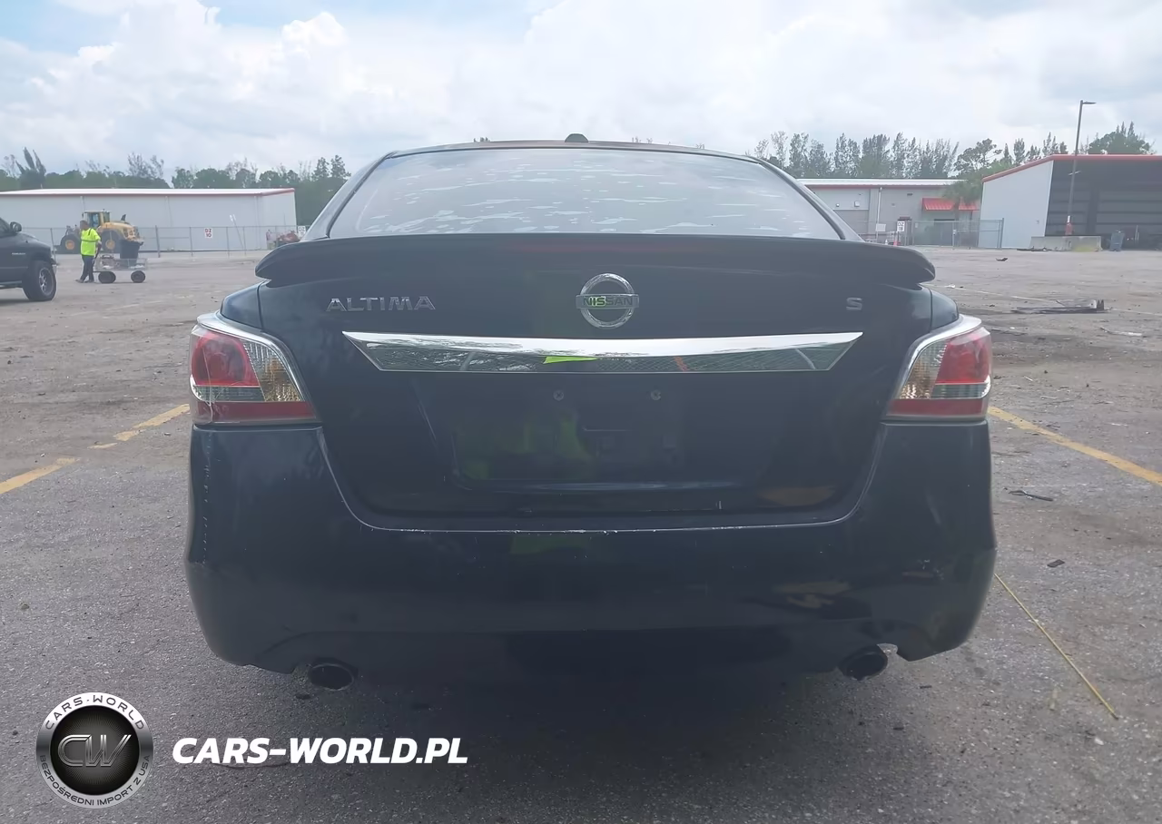 2015 Nissan Altima 2.5 S VIN:1N4AL3AP3FN374385 - 16